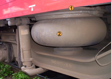 vzduchov vypruen podvozek MSV Studnka typ 8-833
